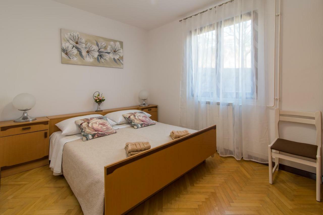 Apartmani Polonijo Nada Krk Town Zewnętrze zdjęcie